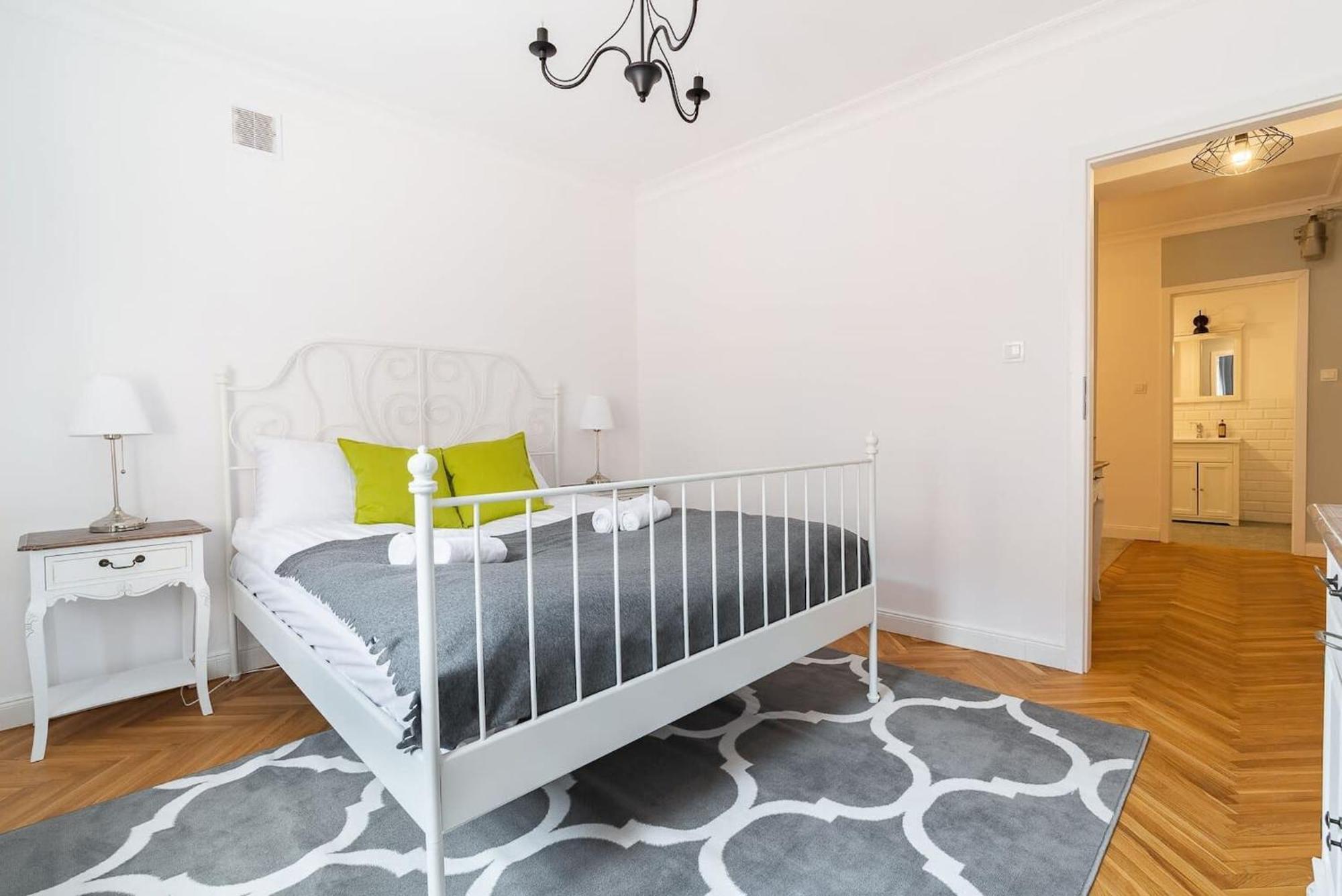 ורשה Senatorska 7 By Noclegi Renters מראה חיצוני תמונה